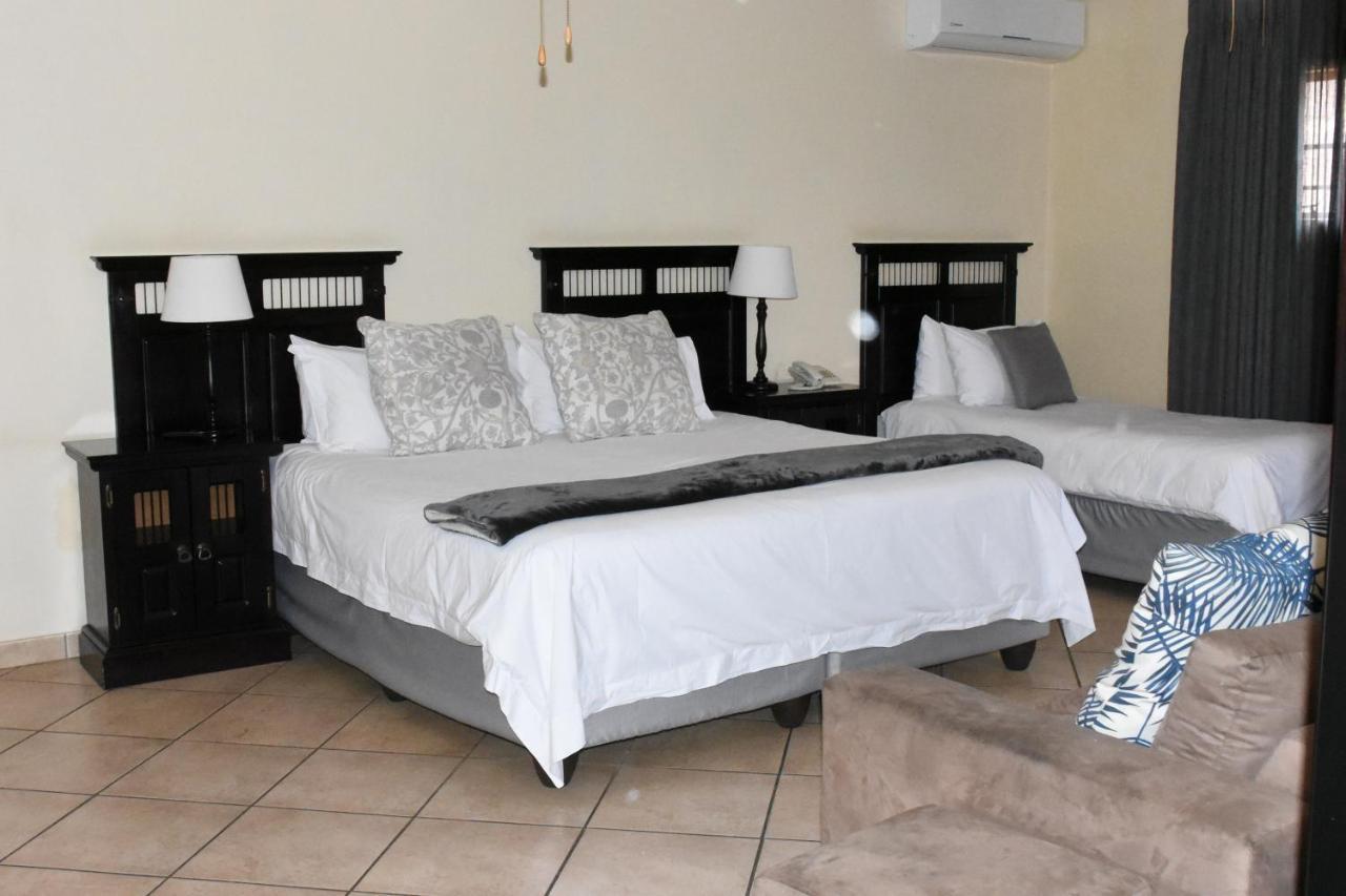 Batter Boys Guest House Pretoria-Noord Exterior foto