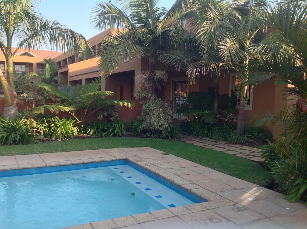 Batter Boys Guest House Pretoria-Noord Exterior foto